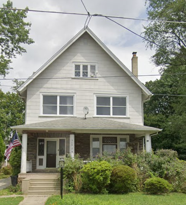 305 Lansdowne Road